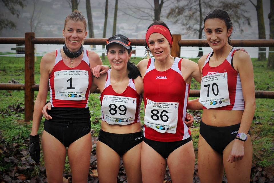 Parte del equipo femenino de cross adas Proinor