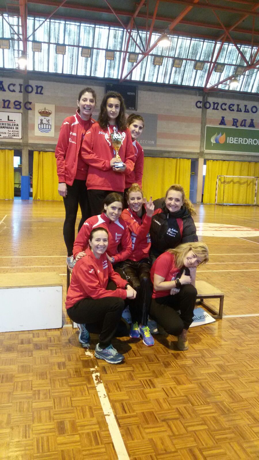 podium femenino absoluto